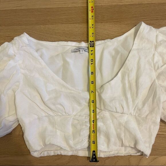 Olivaceous Cropped Pirate Puff Sleeve White Blouse - Picture 9 of 14